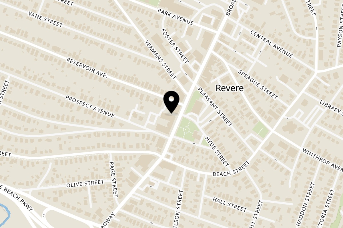 Map showing the location of Royale Kitchen & Bar on 260 Broadway in Revere